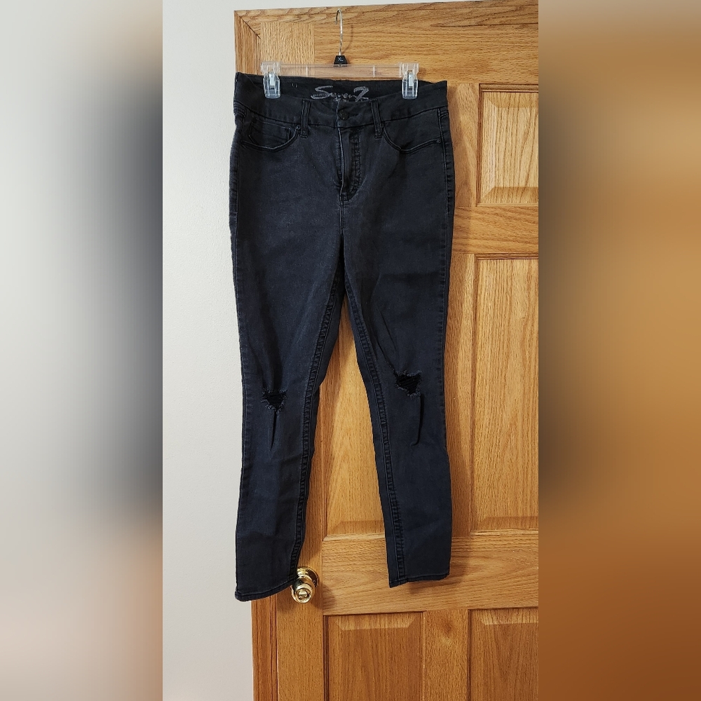 Seven7 Women's Black Skinny Jeans